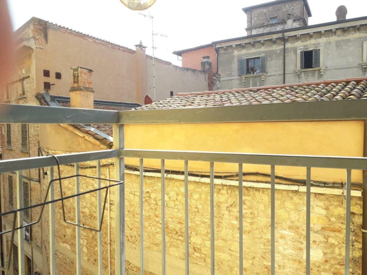 Gatto Romeo Apartments Verona Exterior foto